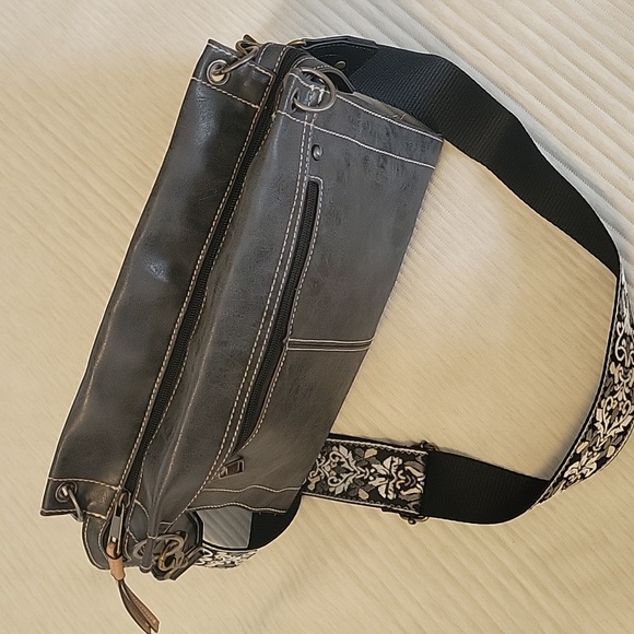 Canceled crossbody Coral Ridge - Picture 4 of 11